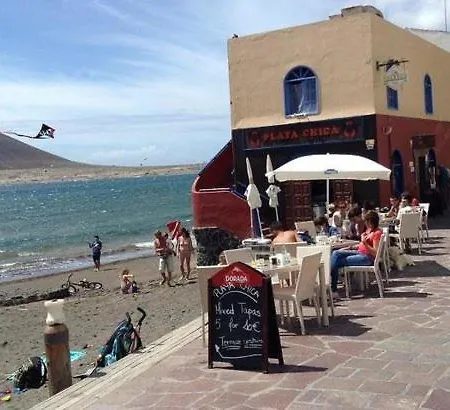 Maravillosa Playa Y Mar Apartment *